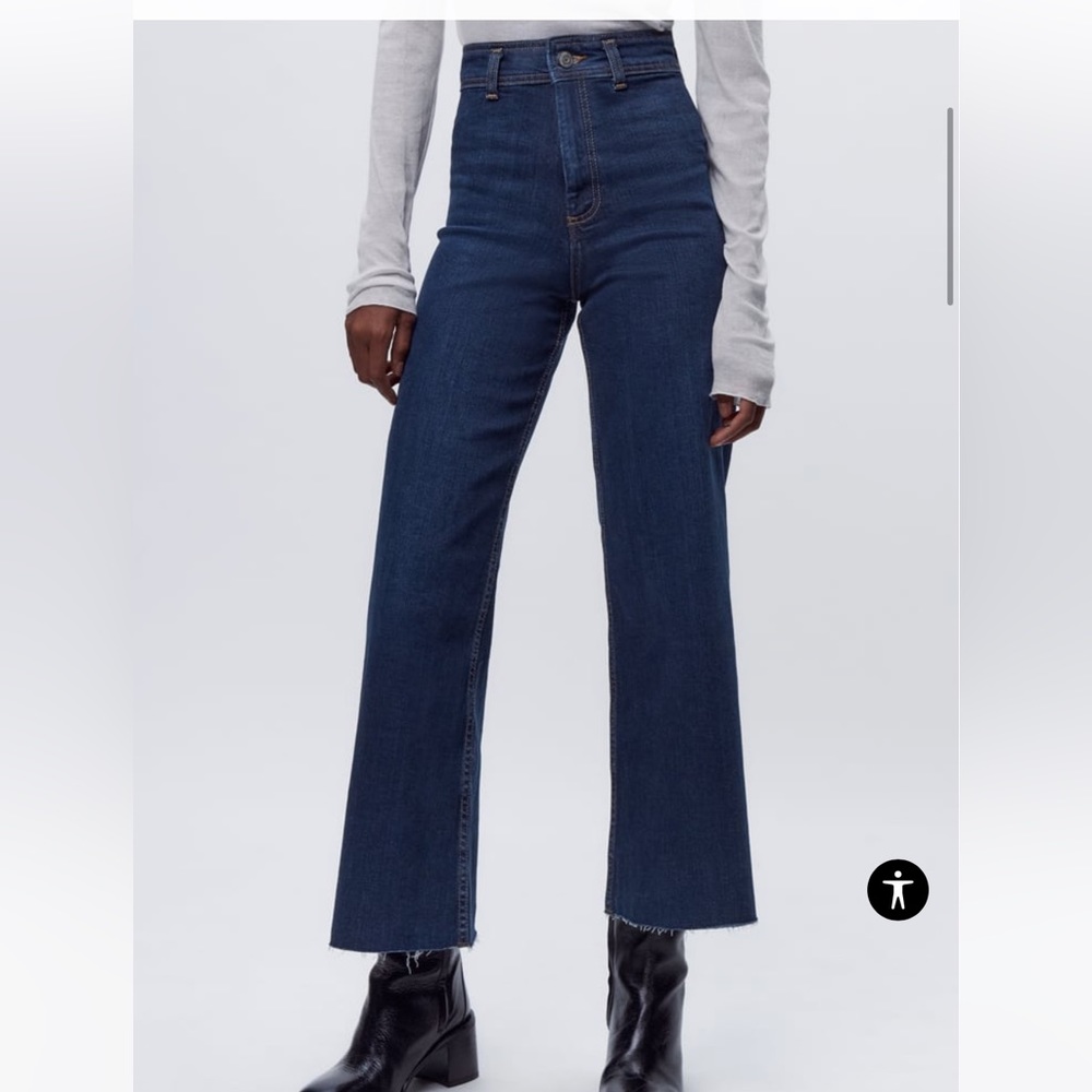 zara high waisted straight leg jeans size 4 never worn